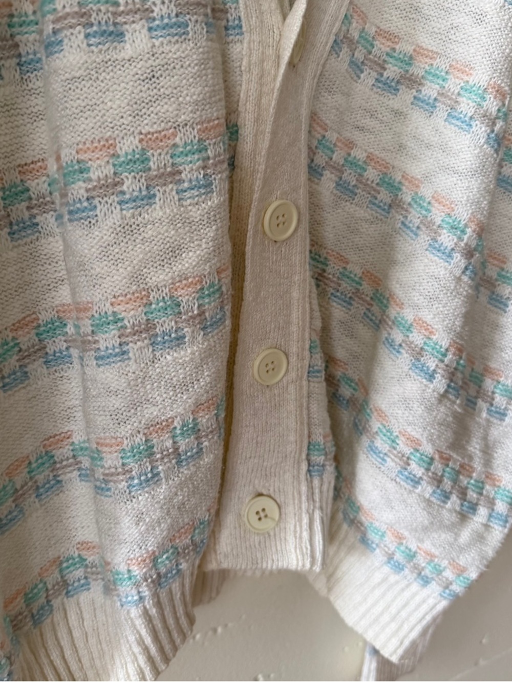Arnold Palmer | Cozy Cardigan Pastel Knit Cottagecore Button Front | Large - Picture 5 of 9